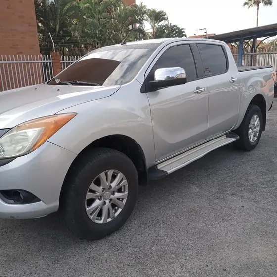 Mazda Bt-50 2015 3.2