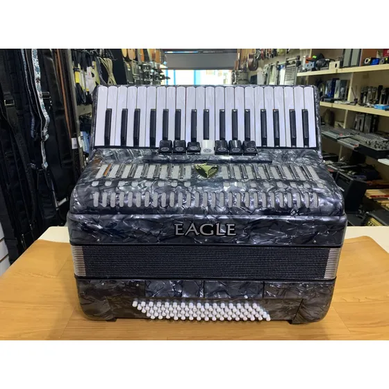 Acordeon Eagle Pbk 0780 80 Baixos - Loja Jarbas Instr