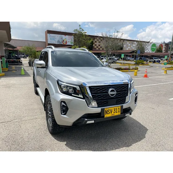 Nissan Frontier 2.3 Platinum 4x4 At