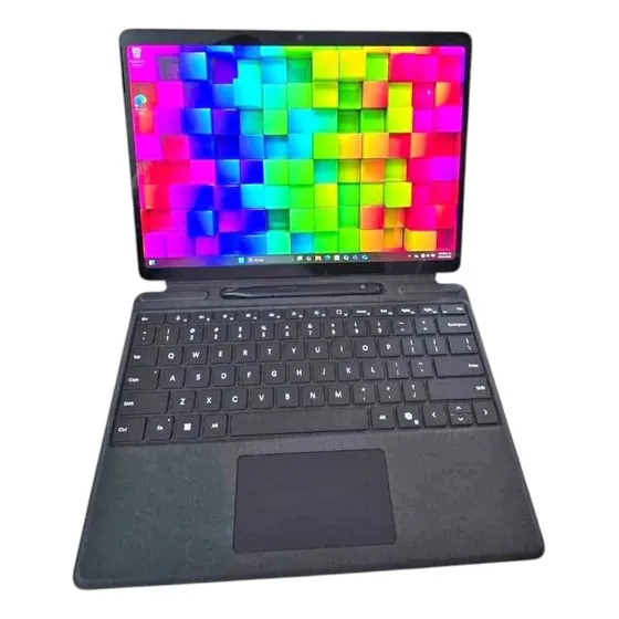 Microsoft Surface Pro 11 - Con Teclado Y Lapiz Original Negro (Reacondicionado)