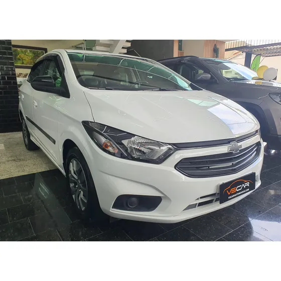 Chevrolet Onix Joy Black