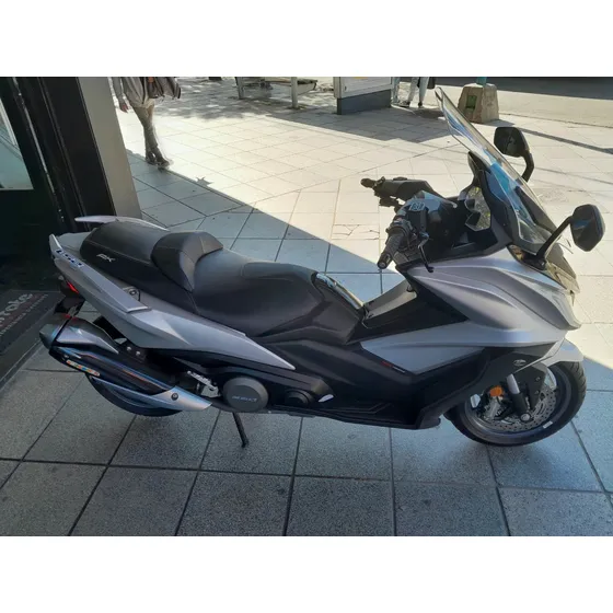 Scooter Kymco Ak 550 Modelo 2022