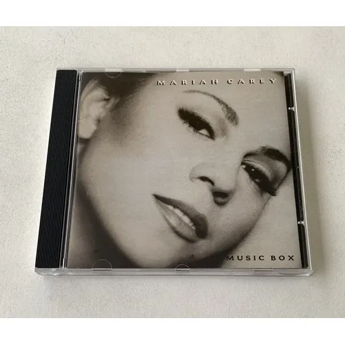 Mariah Carey サイン入り　butterfly CD Butterfly [Audio CD] Mariah Carey: Amazon.com.br: CD e Vinil