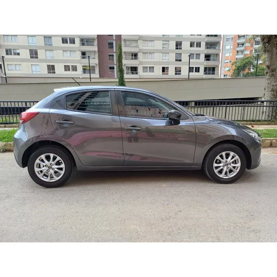 Mazda 2 1.5 Turing