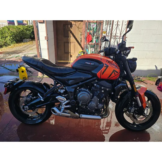 2023 Triumph Trident 660 Naranja