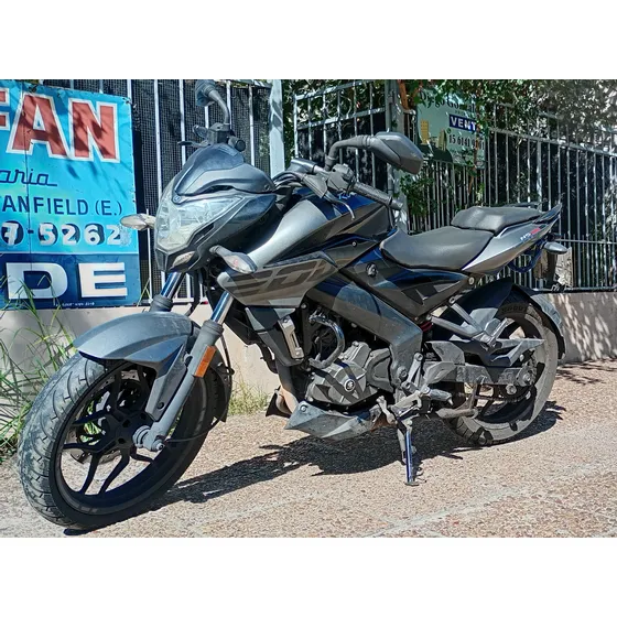 Bajaj Rouser Ns 200