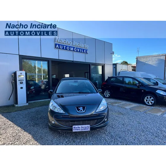 Peugeot 207 Compact Image