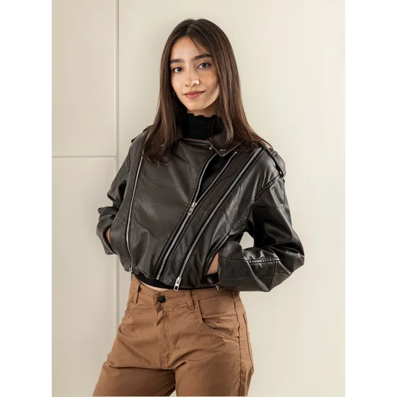 Campera De Cuerina Triple Cierre Byh