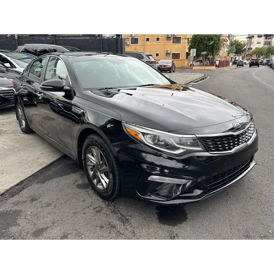 Kia Optima Americano