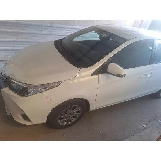 Toyota Yaris 1.5 107cv Xls