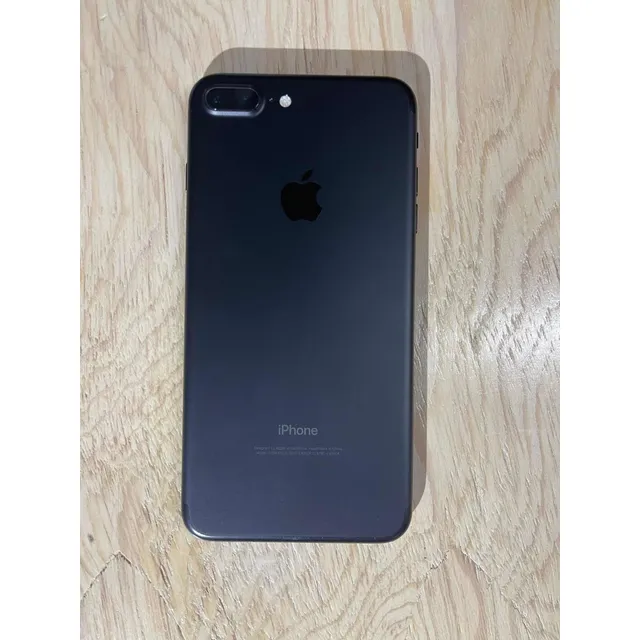Celular iPhone 7 Plus Negro Mate