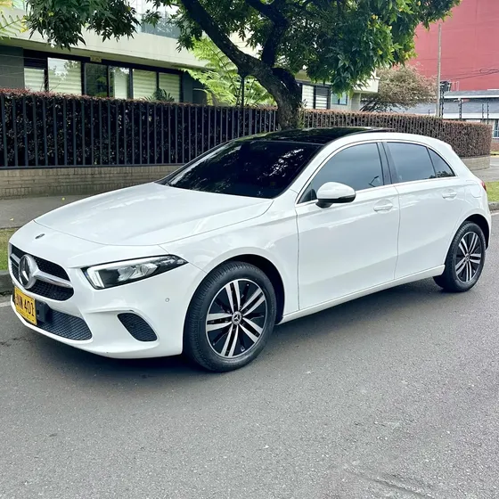 Mercedes-Benz Clase A 2022 1.6 A 200 Urban