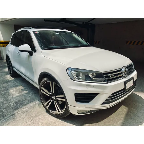 Volkswagen Touareg 3.0 V6 Tdi At