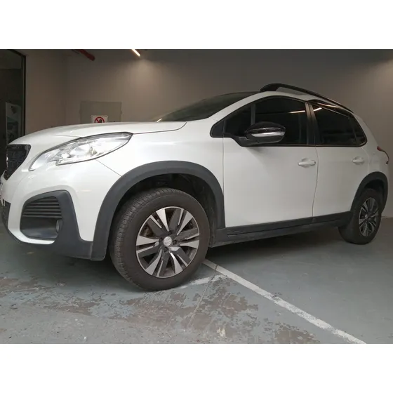 Peugeot 2008 1.6 Feline Tiptronic