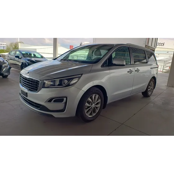 Kia Sedona 2.0 Lx At