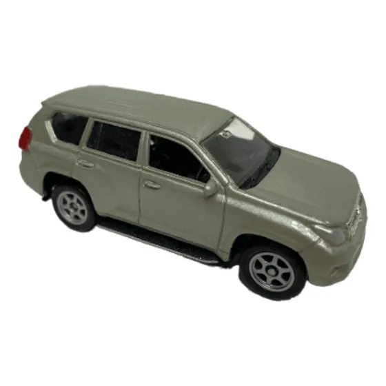 Toyota Land Cruiser Prado Plateada Escala 1:64 Welly