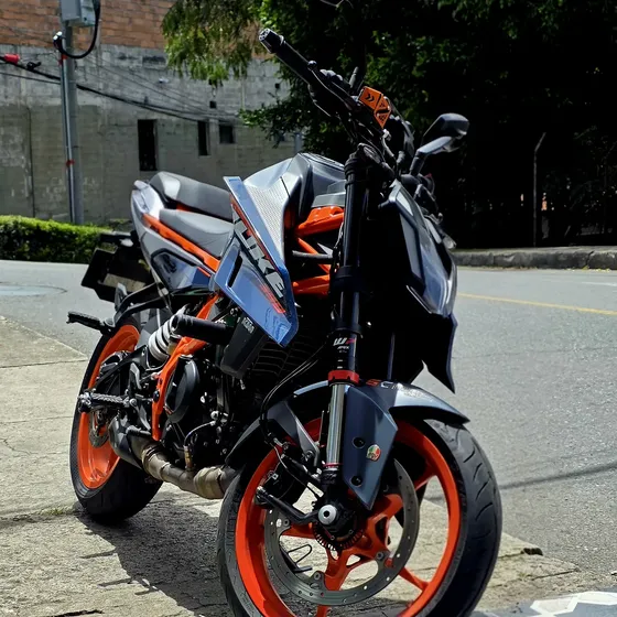 Cilindrada: 398.7 Cc Con Motor Monocilíndrico De 4 Tiempos.p
