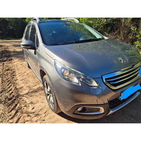 Peugeot 2008 1.6 Feline 5p