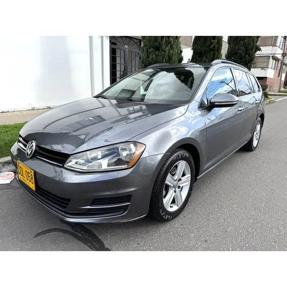 Volkswagen Golf Vii 2.0 Tdi Sportwagen Se Dsg