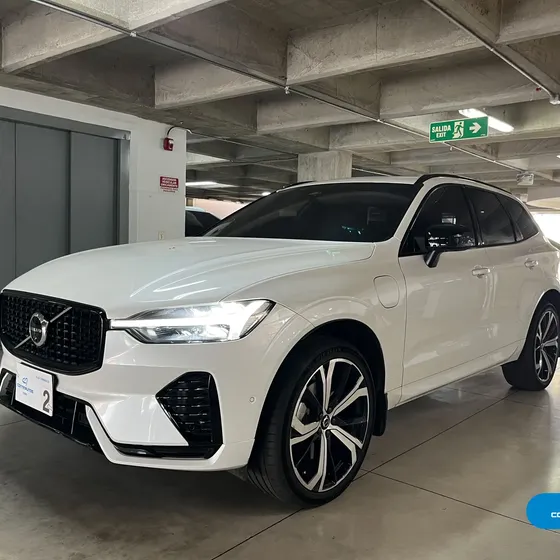 Volvo Xc60 2023 Ultimate Dark T8