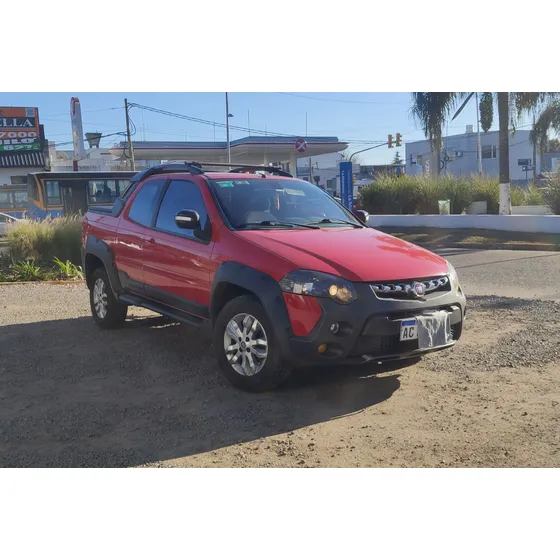 Fiat Strada Adventure Locker