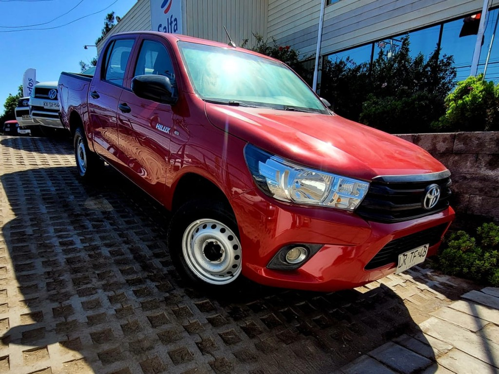 Toyota Hilux Dc 4x2 2.4 D Dx Mt