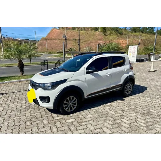 Fiat Mobi 1.0 Trekking Flex 5p