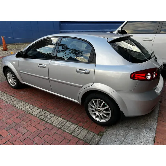 Chevrolet Optra 1.8 Hb