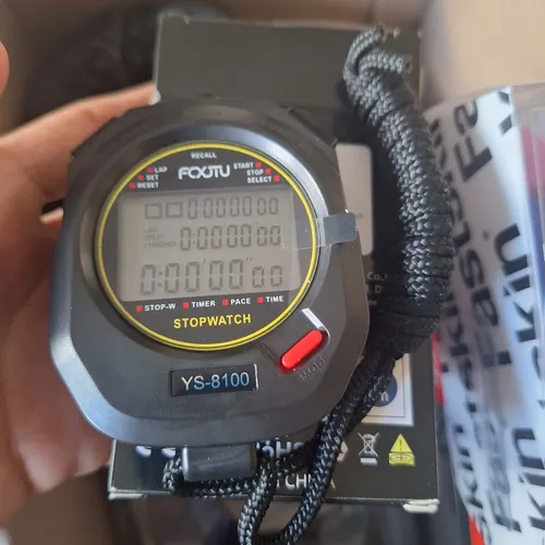 Stopwatch Seiko S141 With 300 Memory And 3 Display Panels