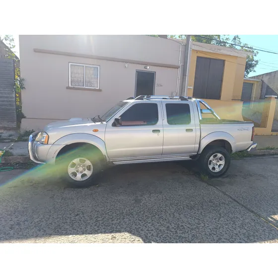 Nissan Frontier Dc 4 X 4 Lx Año 2015 2.4 Cc