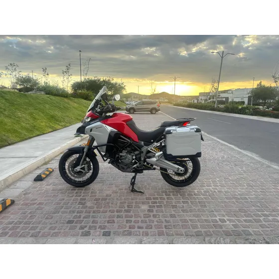 Multistrada 1200 Enduro, Touring Pack Y Full System