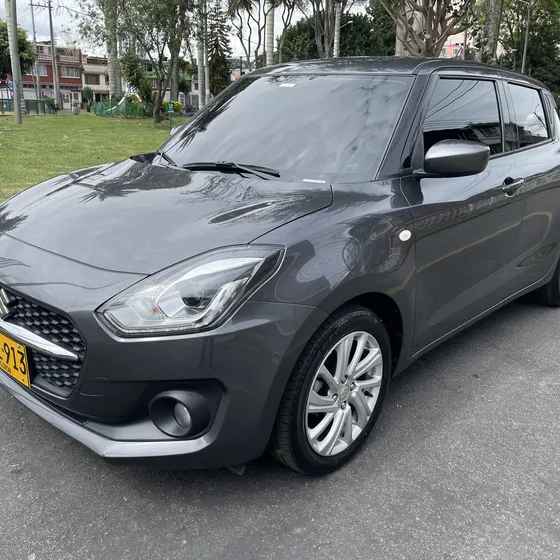 Suzuki Swift Hibrido 2024 Suzuki Swift Hybrid Mt 1200cc 5p 6ab Abs