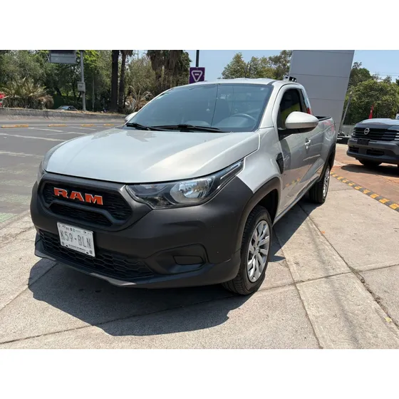 Ram 700 1.3 Slt Reg Cab Fwd