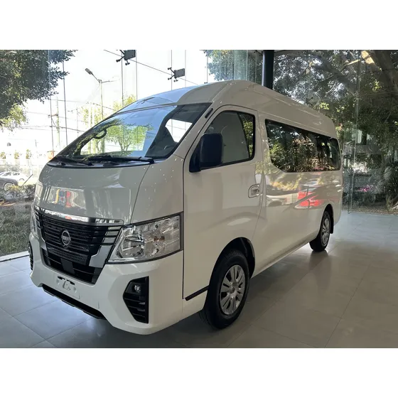 Nissan Urvan 2025 2.5 11 Pas Aa Mt