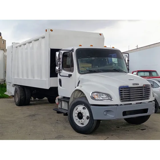 Camión Recolector De Basura Freightliner M2