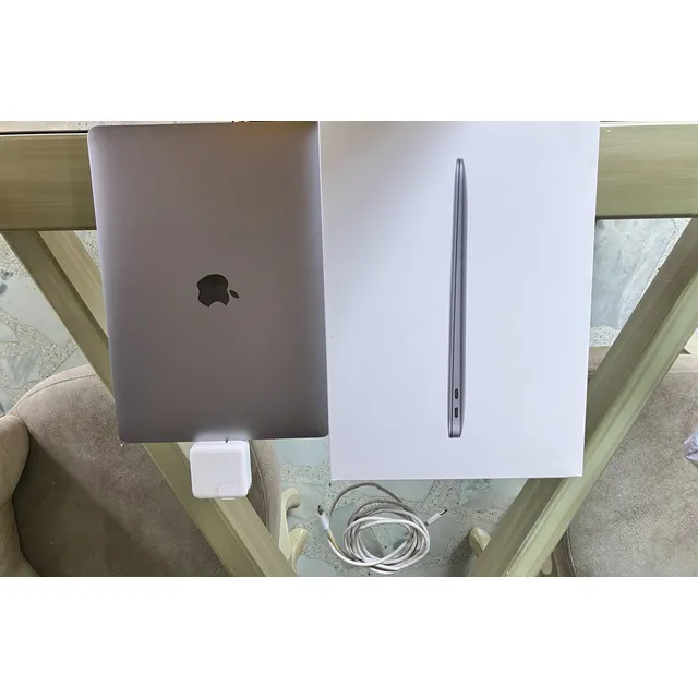 Macbook Air 2020