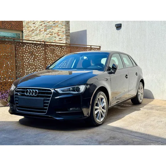 Audi A3 Sportback 1.8 T Fsi Stronic Quattro