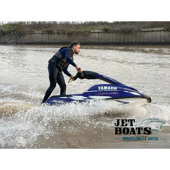 Jet Ski Yamaha Superjet 701