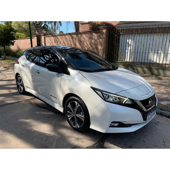 Nissan Leaf Exclusive