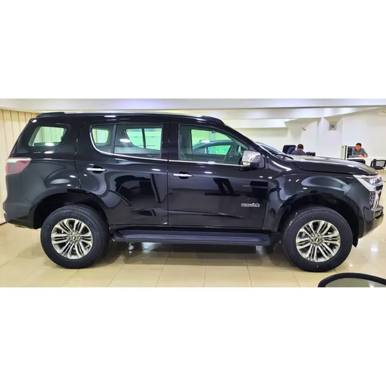 Chevrolet Trailblazer 2.8 Td High Country 4x4 At