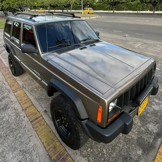 Jeep Cherokee 1998 4.0 Laredo Fl