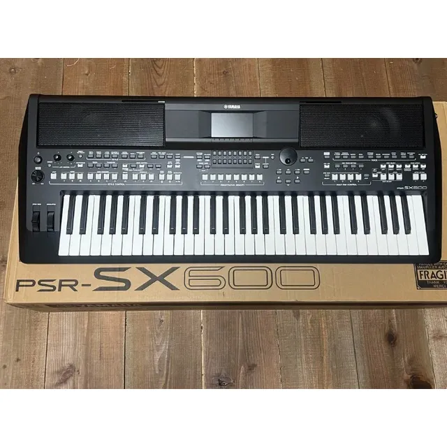 Yamaha Psr-sx600 Digital Keyboard 61-key Organ Initial Touc.