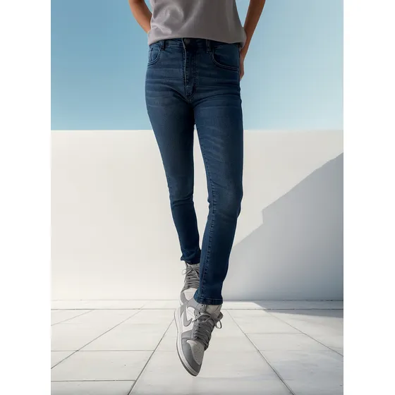 Jean Mujer Regular Azul Clasico Localizado Chupin Elastizado