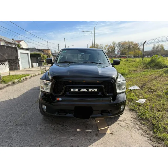 Ram 1500 5.7 Laramie Atx V8