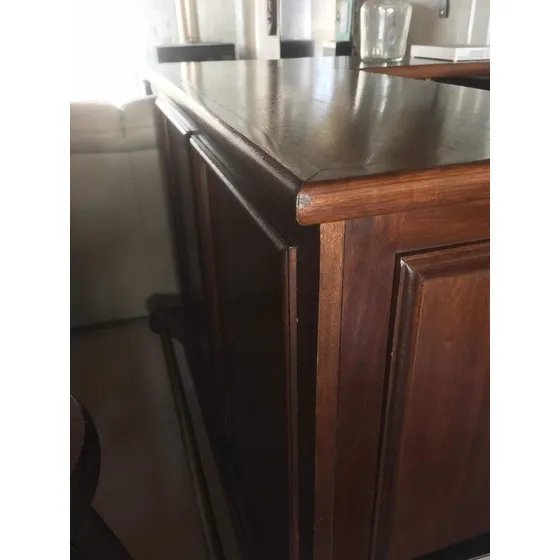 Bar Esquinero De Madera
