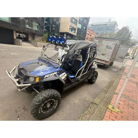 Cuatrimoto Motor 760cc Marca Polaris Rzr 4