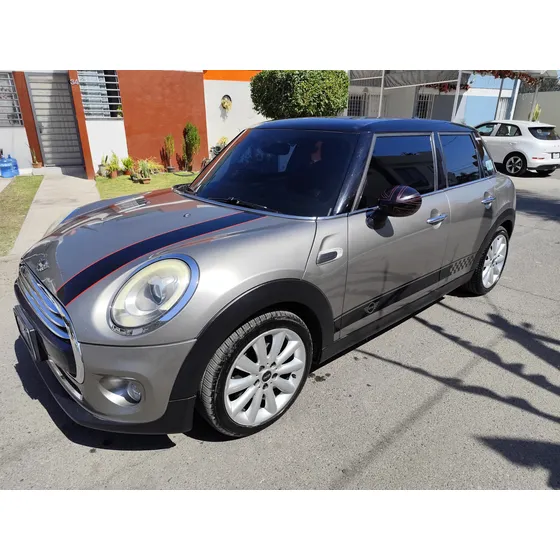 Mini Cooper 1.5 Chili 5 Puertas Mt