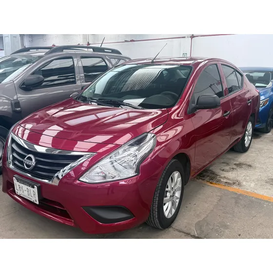 Nissan V-drive 1.6 Mt A/c Audio
