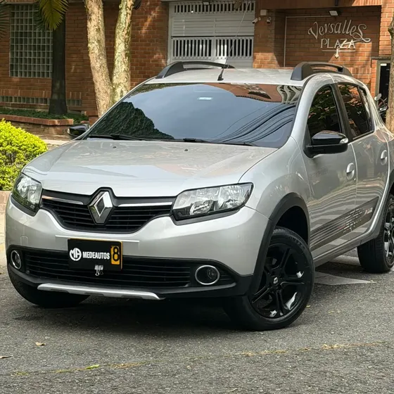 Renault Stepway 2019 1.6 Dynamique / Intens Mecánica