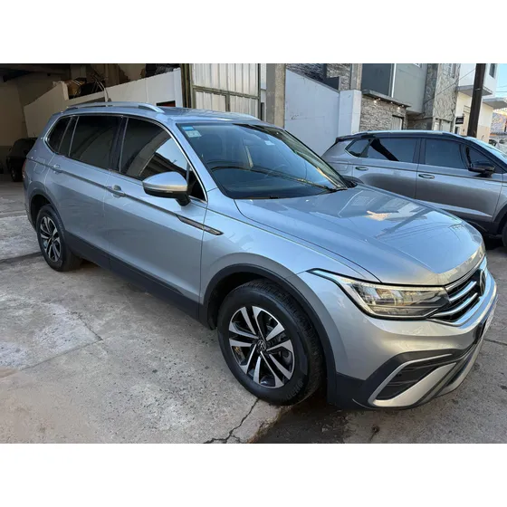 Volkswagen Tiguan Allspace 2.0 Tsi Life 4motion Dsg